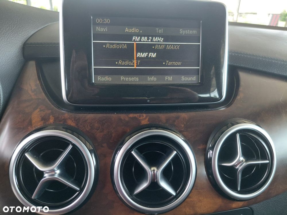 Mercedes-Benz Klasa B - 23