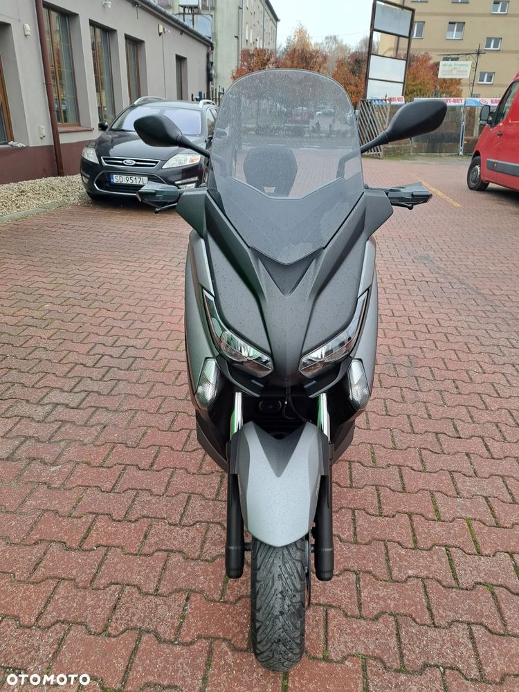 Yamaha X-max - 27