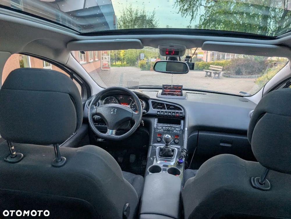 Peugeot 3008 1.6 HDi Premium - 10