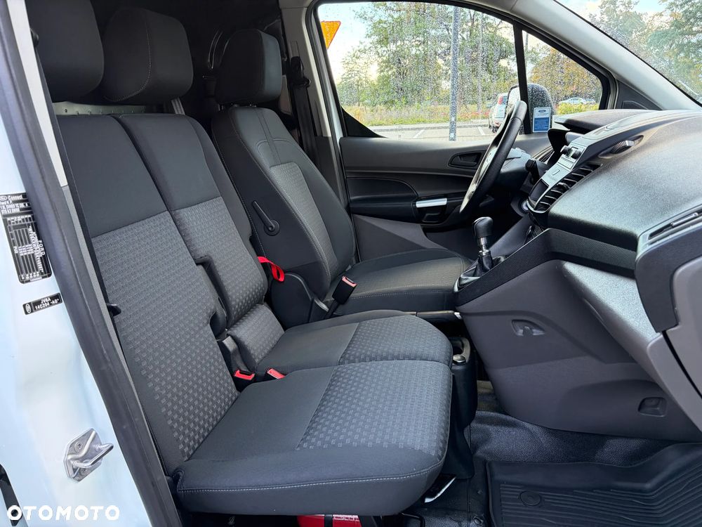 Ford Transit Connect - 12