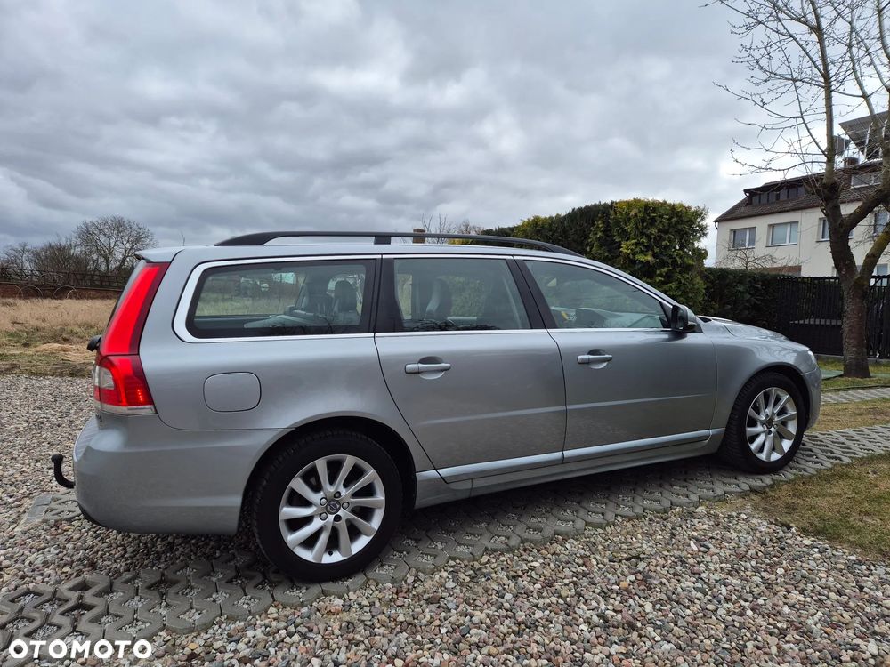 Volvo V70 D4 Momentum - 6