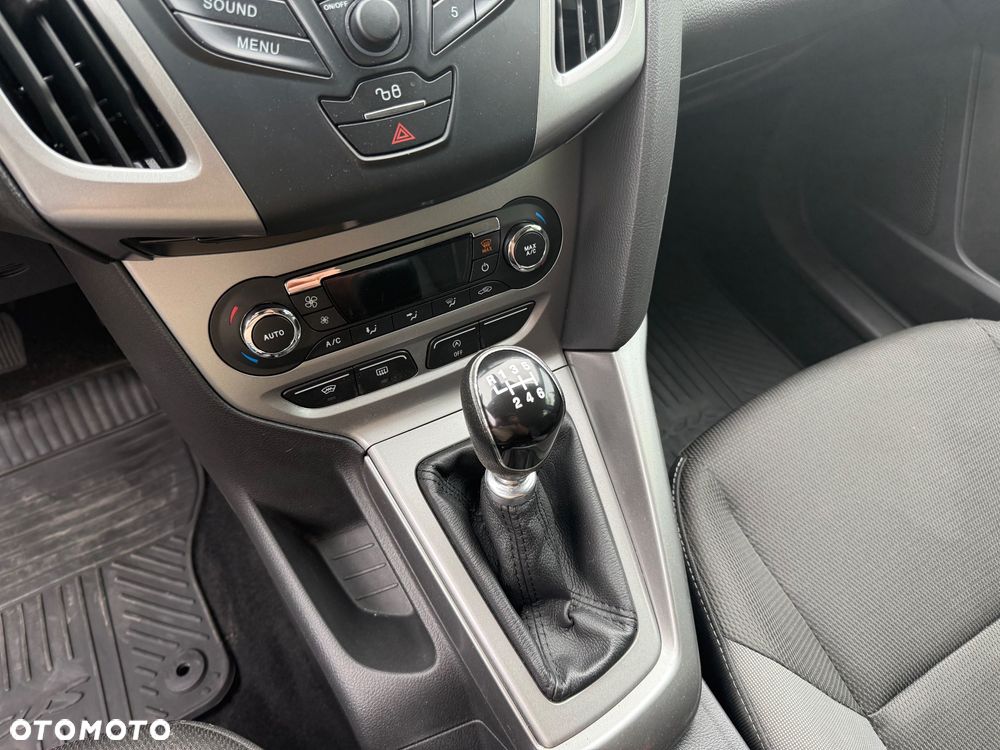 Ford Focus 1.0 EcoBoost Start-Stopp-System SYNC Edition - 23