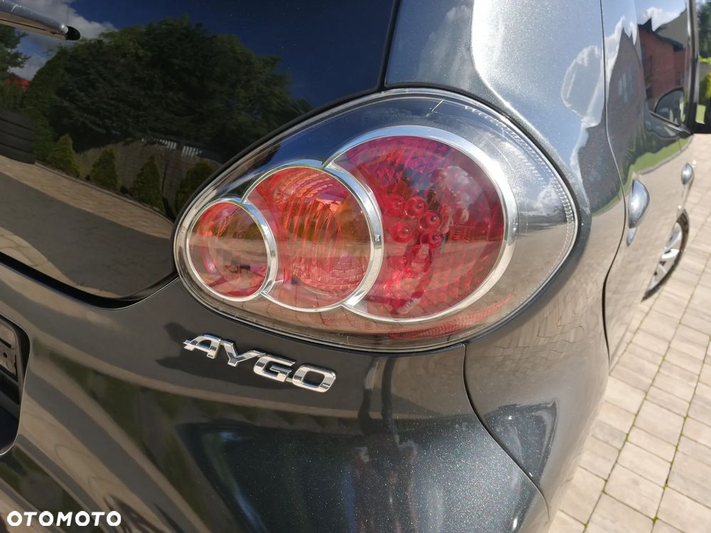 Toyota Aygo 1.0 VVT-i Luna EU5 - 35