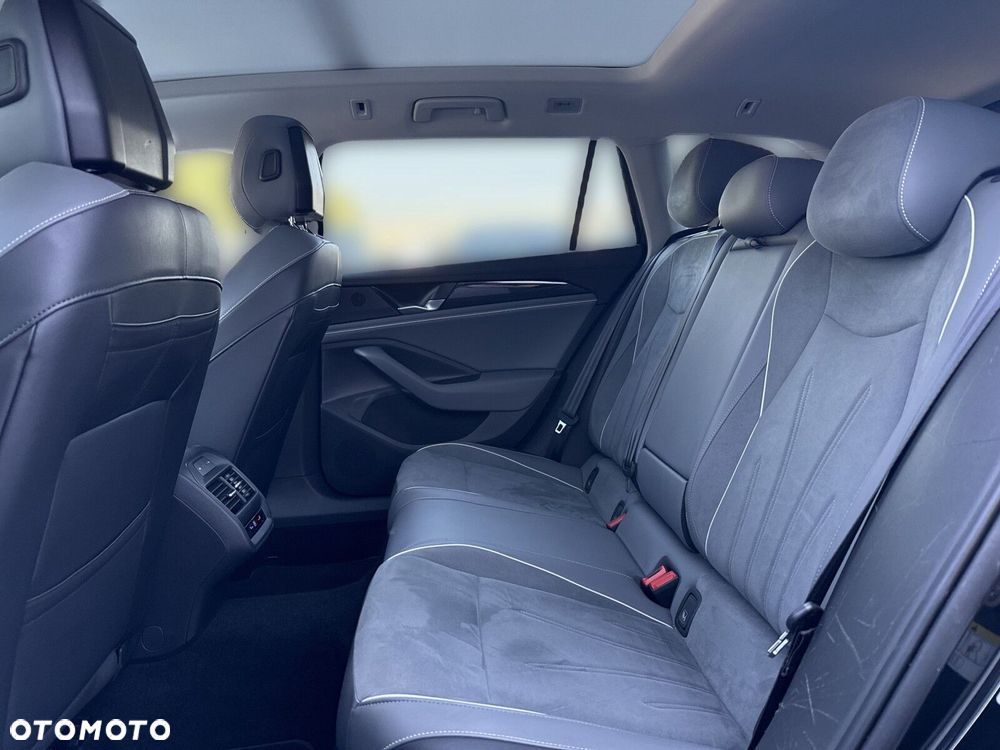 Volkswagen Passat 2.0 TDI SCR Style DSG - 11
