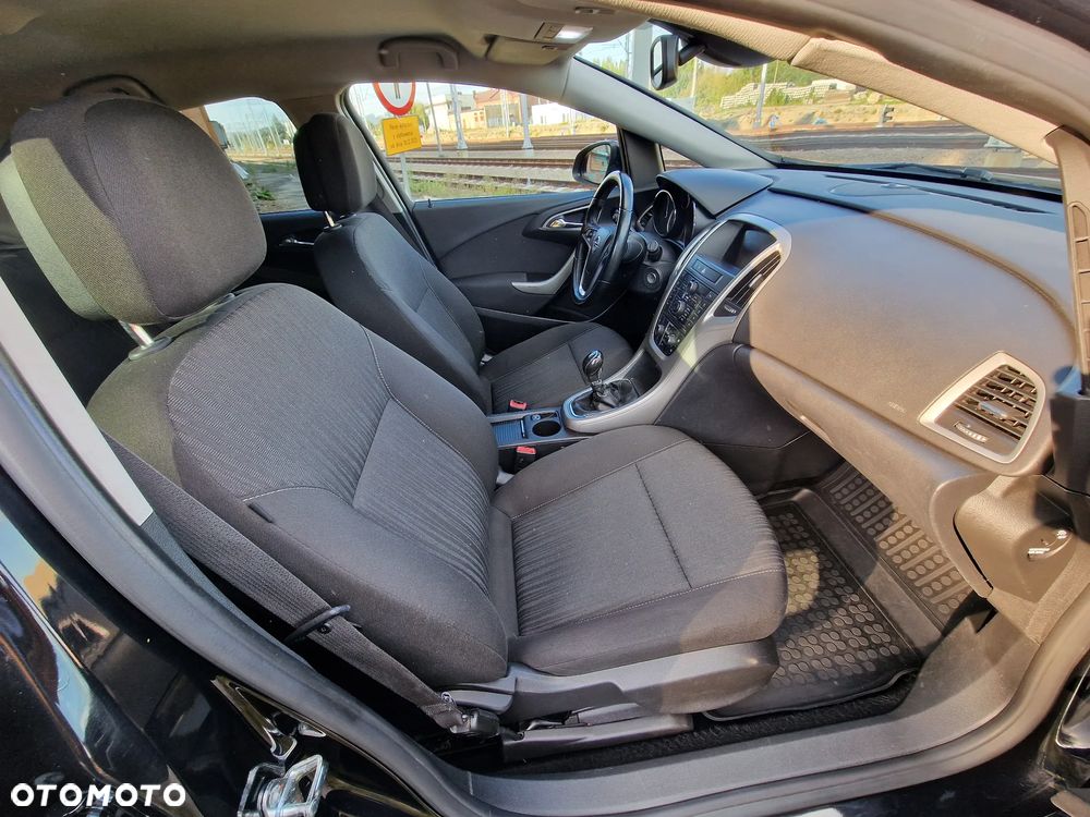 Opel Astra 1.4 Turbo Sport - 17