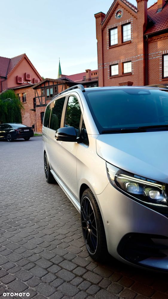 Mercedes-Benz Klasa V 300 d lang 4Matic 9G-TRONIC Style - 2