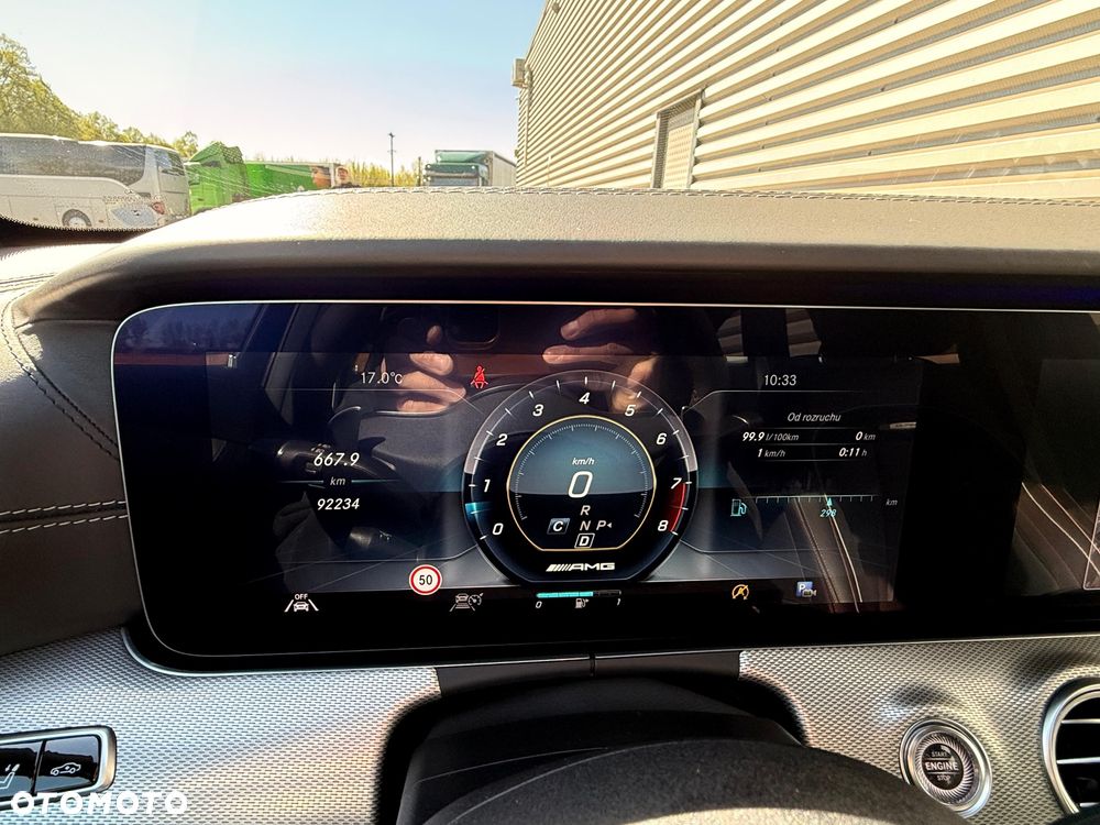 Mercedes-Benz Klasa E AMG 63 S 4Matic+ 9G-TRONIC - 18