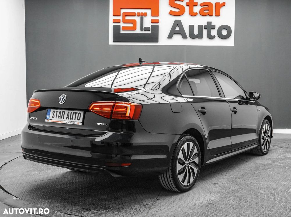 Volkswagen Jetta - 7