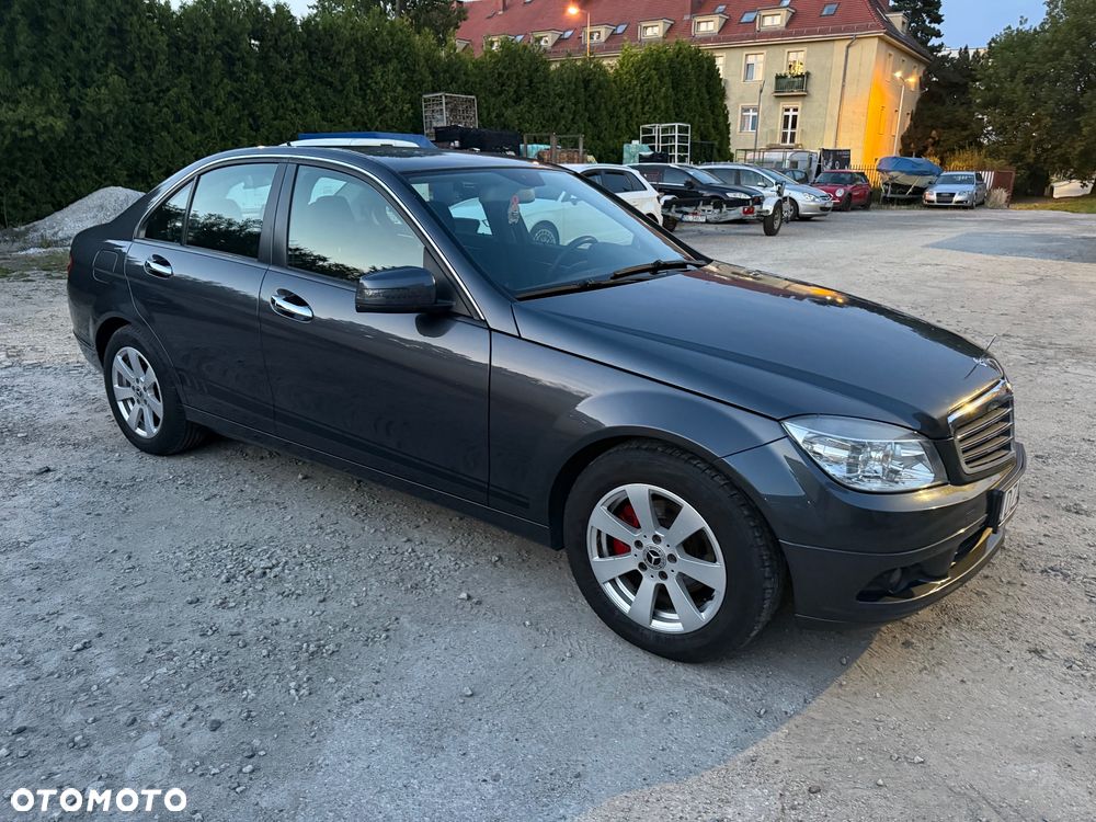 Mercedes-Benz Klasa C 200 CDI DPF Automatik Elegance - 4