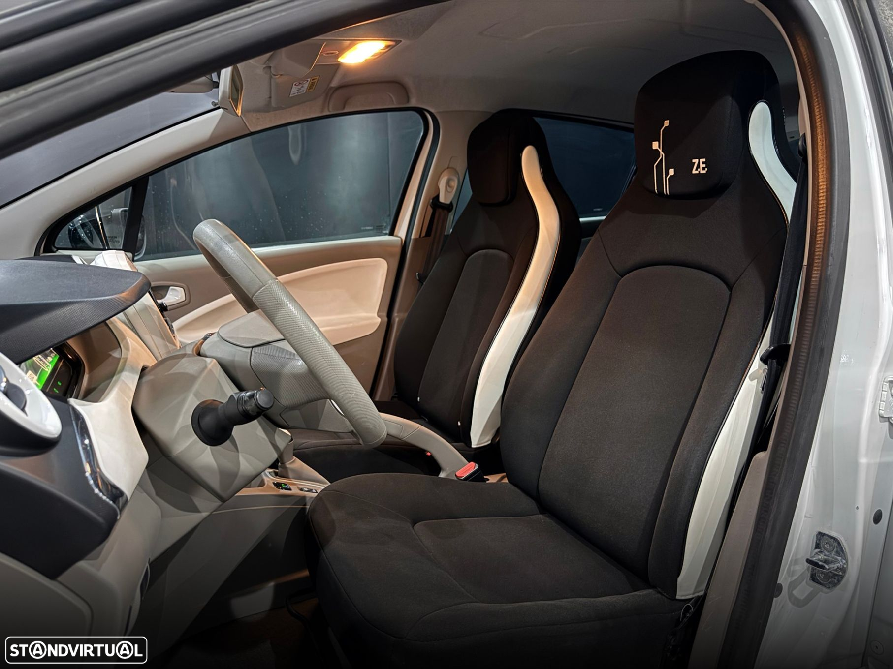 Renault Zoe - 13