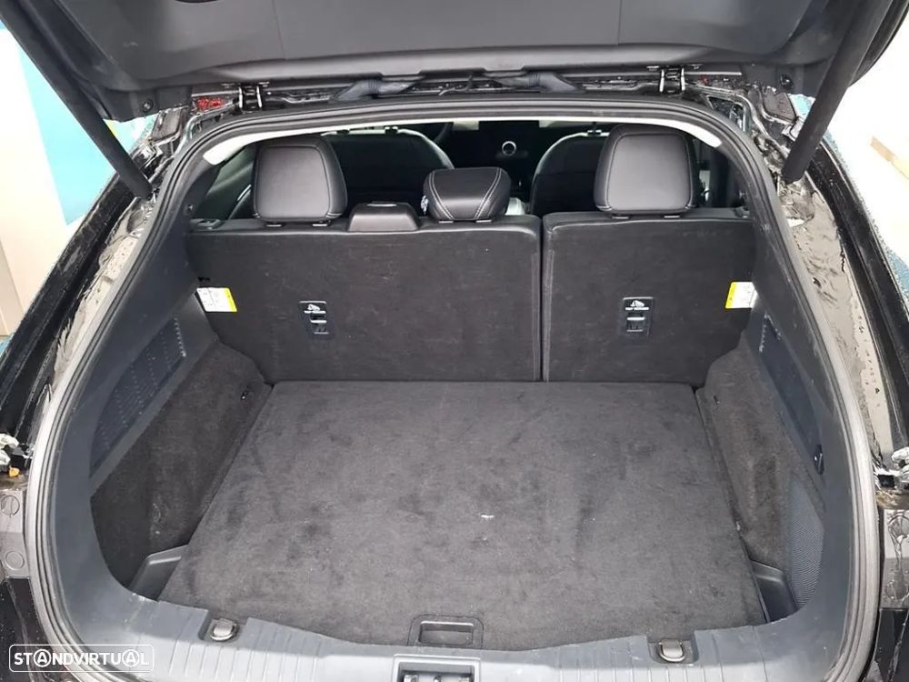 Ford Mustang Mach-E - 7