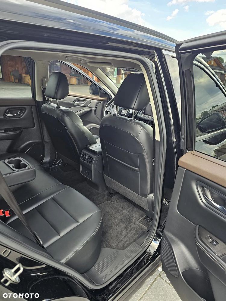 Nissan Rogue - 19