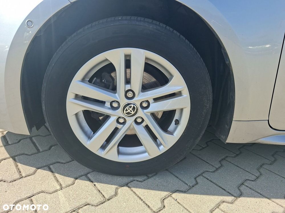 Toyota Corolla 1.8 Hybrid Comfort - 18