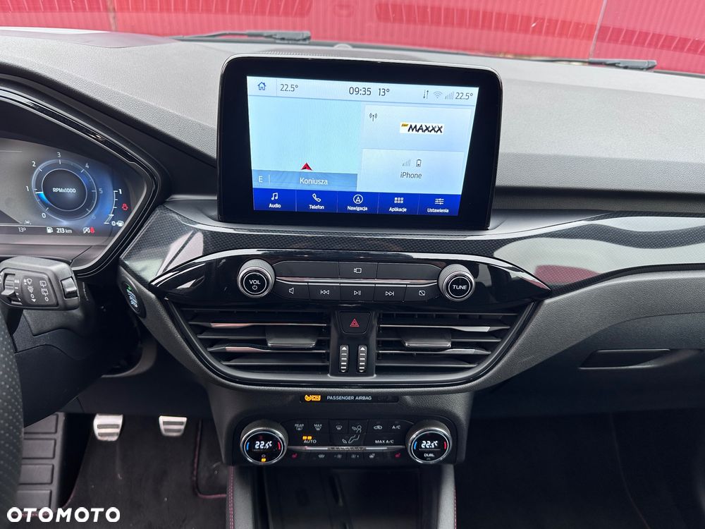 Ford Kuga - 19