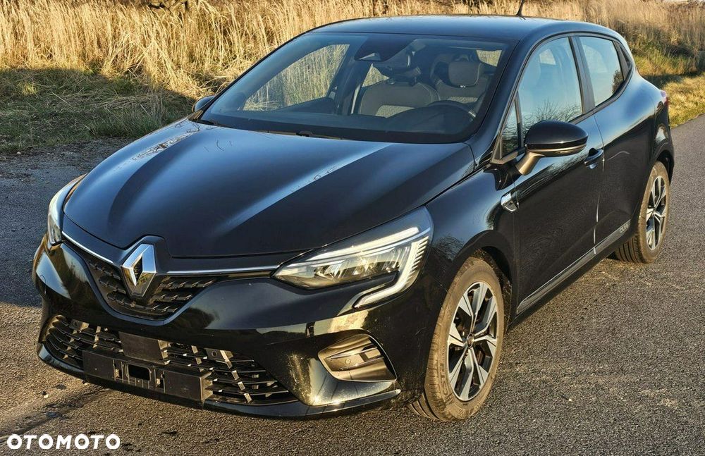 Renault Clio - 28