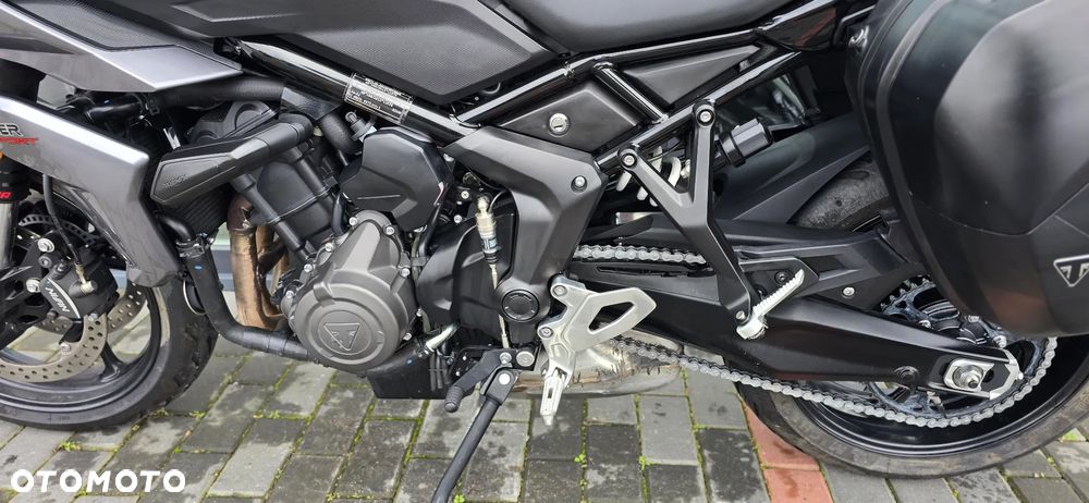 Triumph Tiger - 38