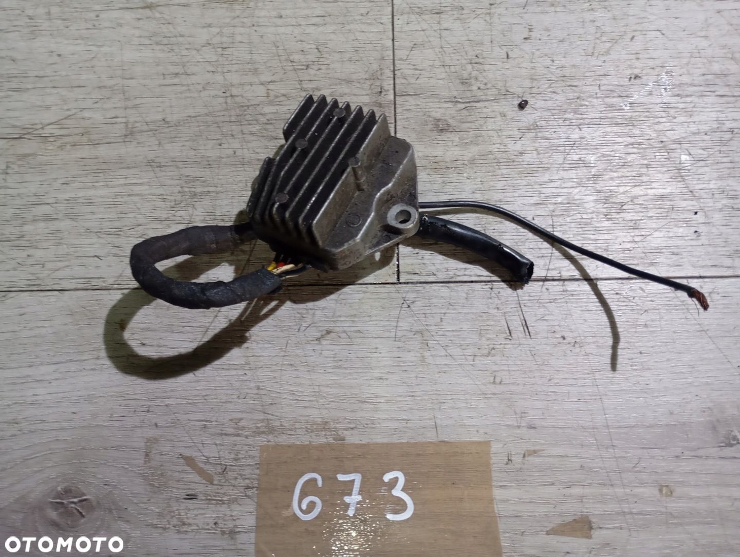 SUZUKI GSX 400 F FE GSX 400 XF REGULATOR NAPIECIA - 1