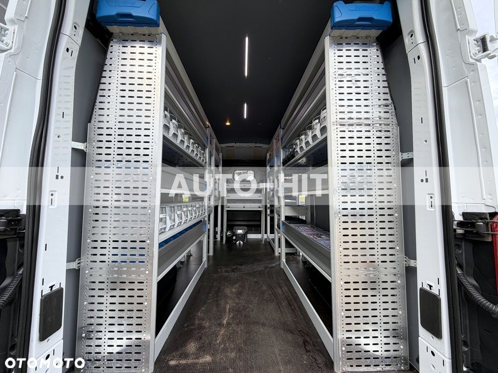 Ford Transit - 21