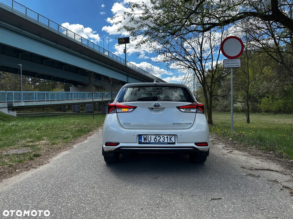 Toyota Auris - 4