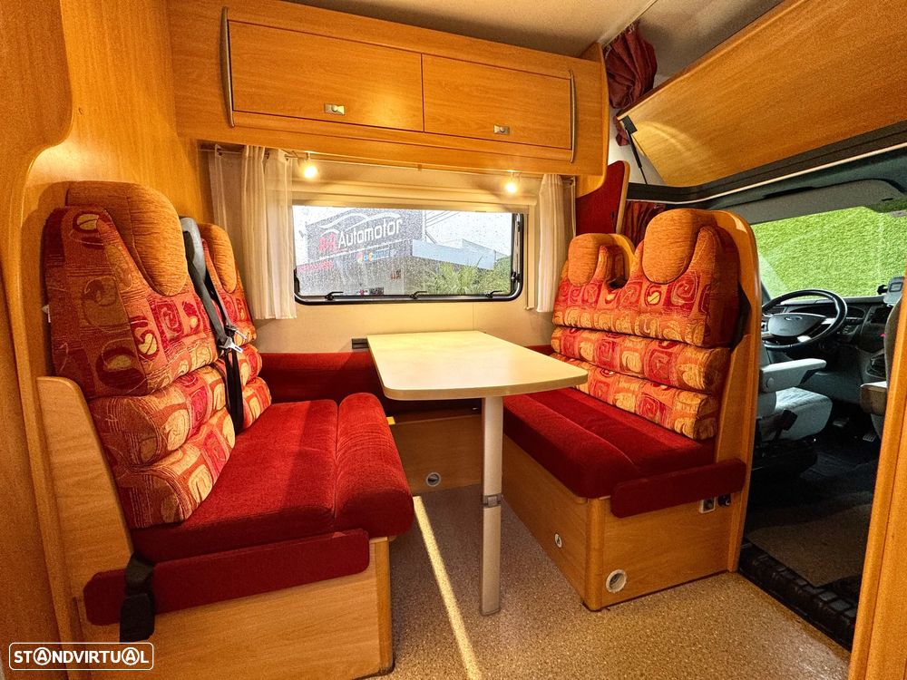 Ford Trigano Challenger Genesis 33 6 lugares - 7