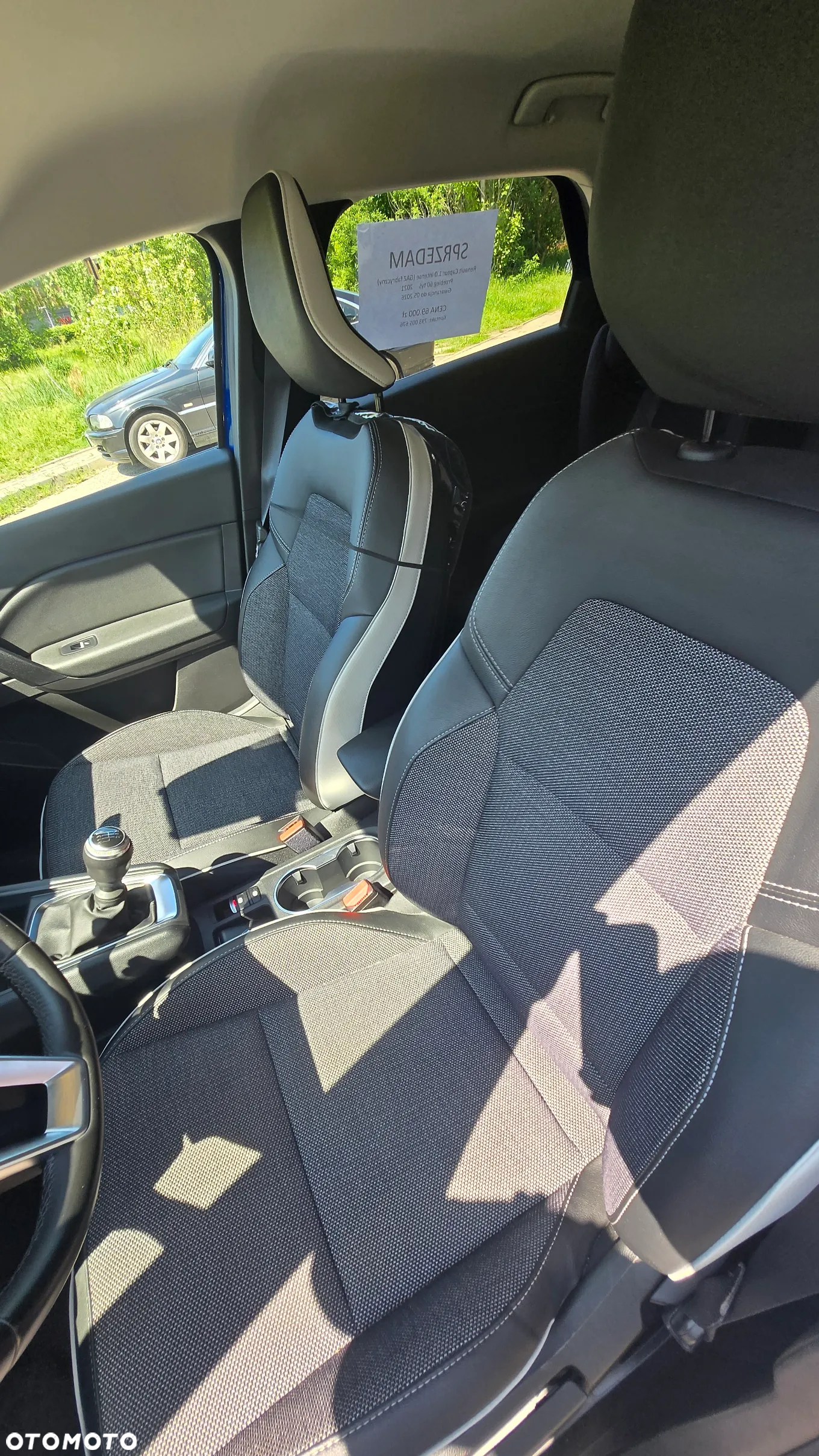 Renault Captur 1.0 TCe Intens - 11
