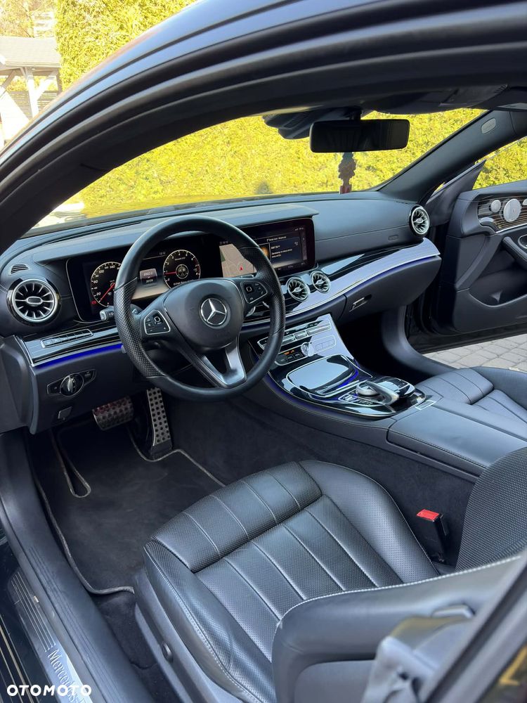 Mercedes-Benz Klasa E 400 4-Matic 9G-TRONIC - 5