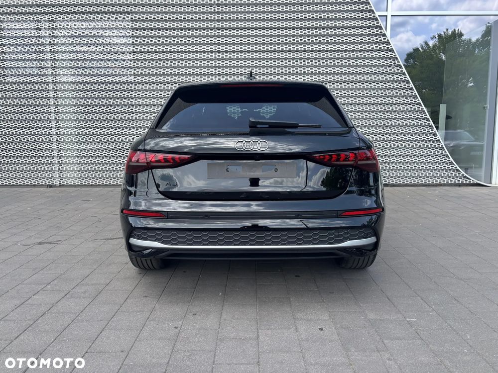 Audi A3 Sportback - 7