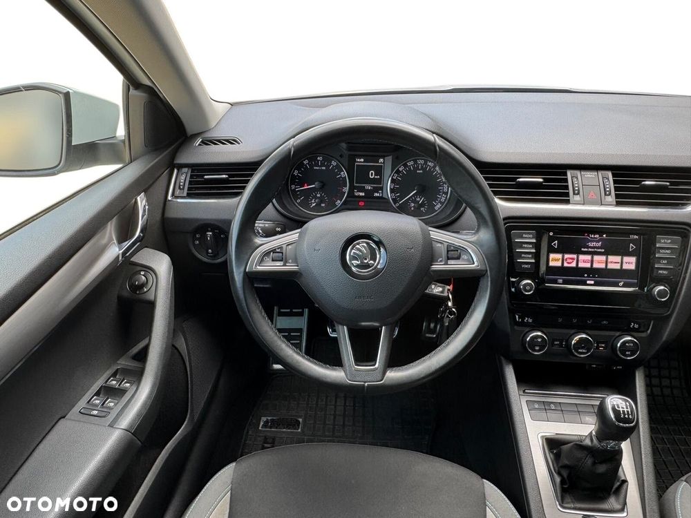 Skoda Octavia 1.4 TSI Ambition - 12