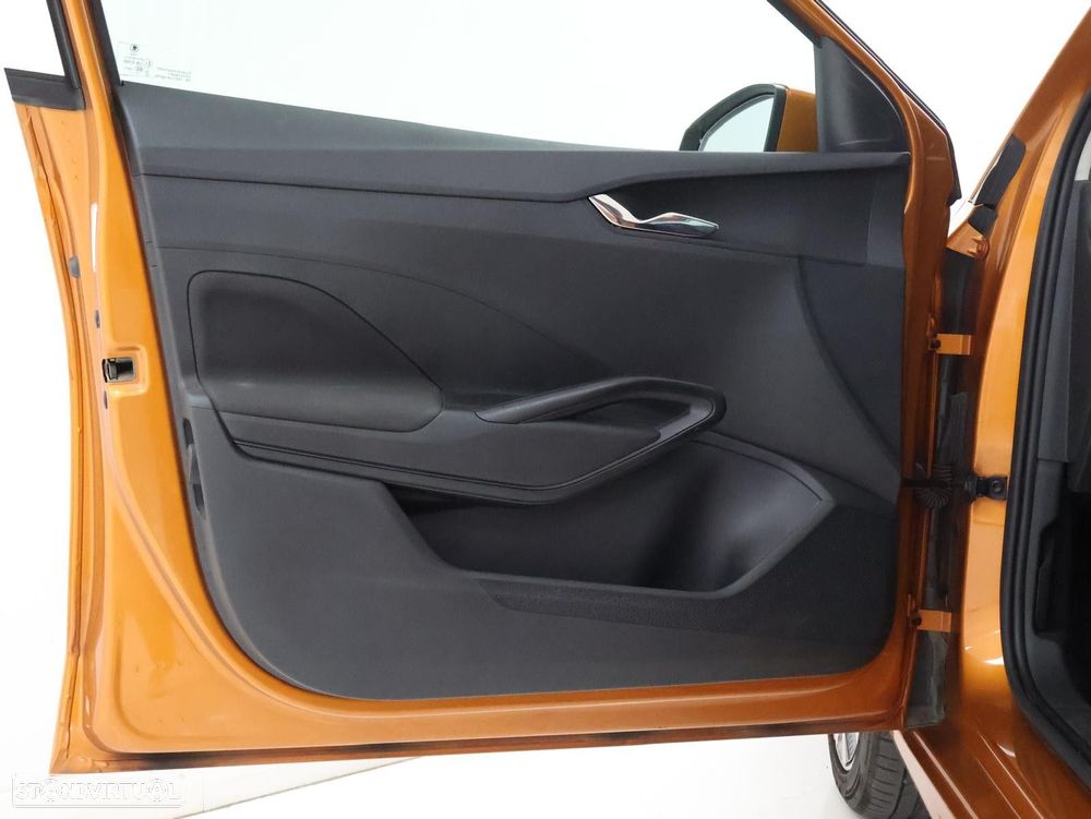 Skoda Fabia 1.0 TSI First Edition - 10