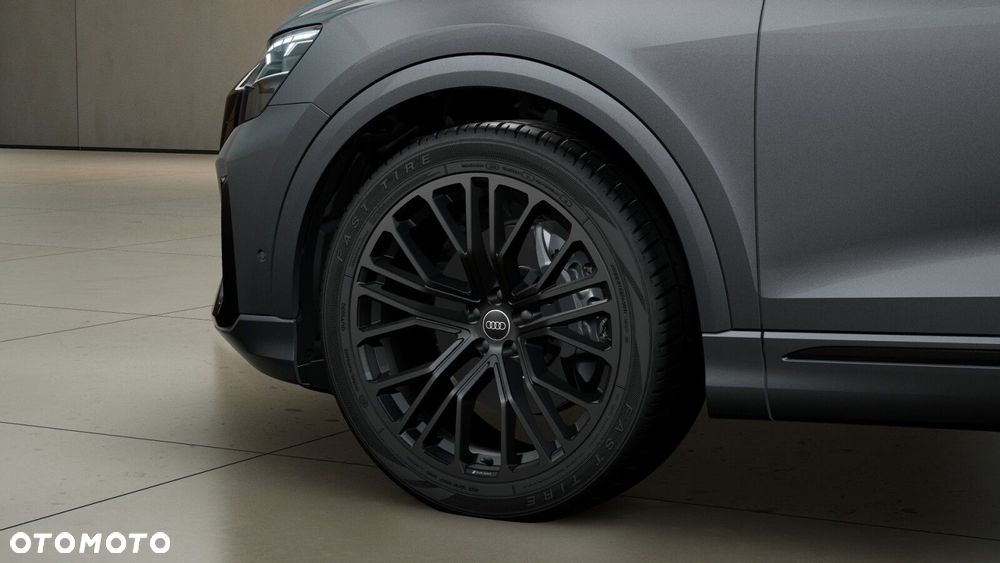 Audi Q8 - 6