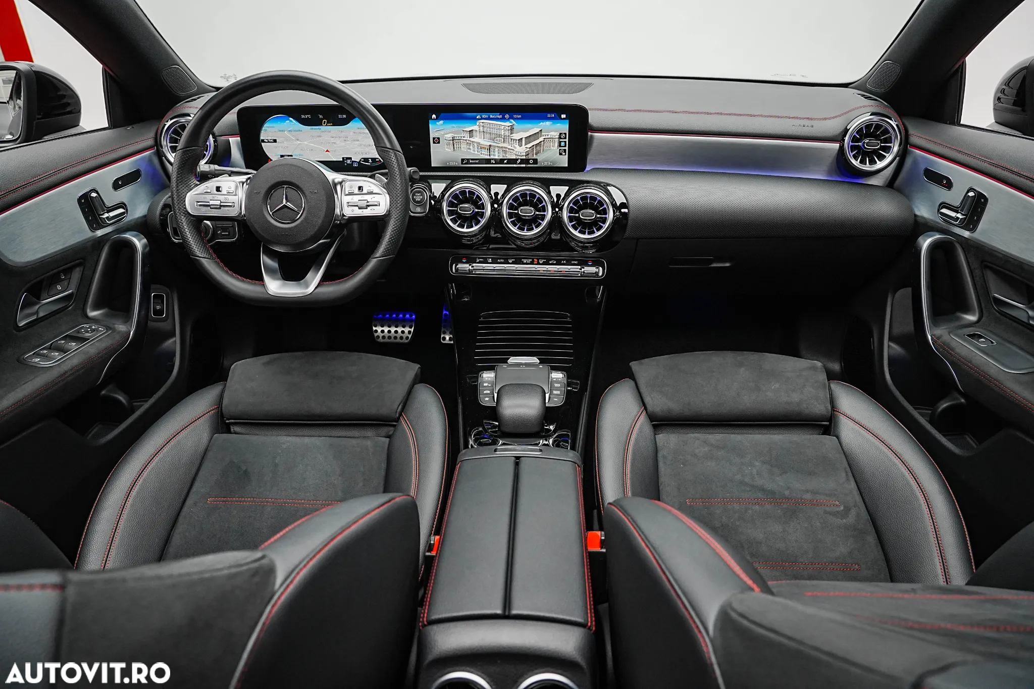 Mercedes-Benz CLA 180 7G-DCT AMG Line Advanced Plus - 17