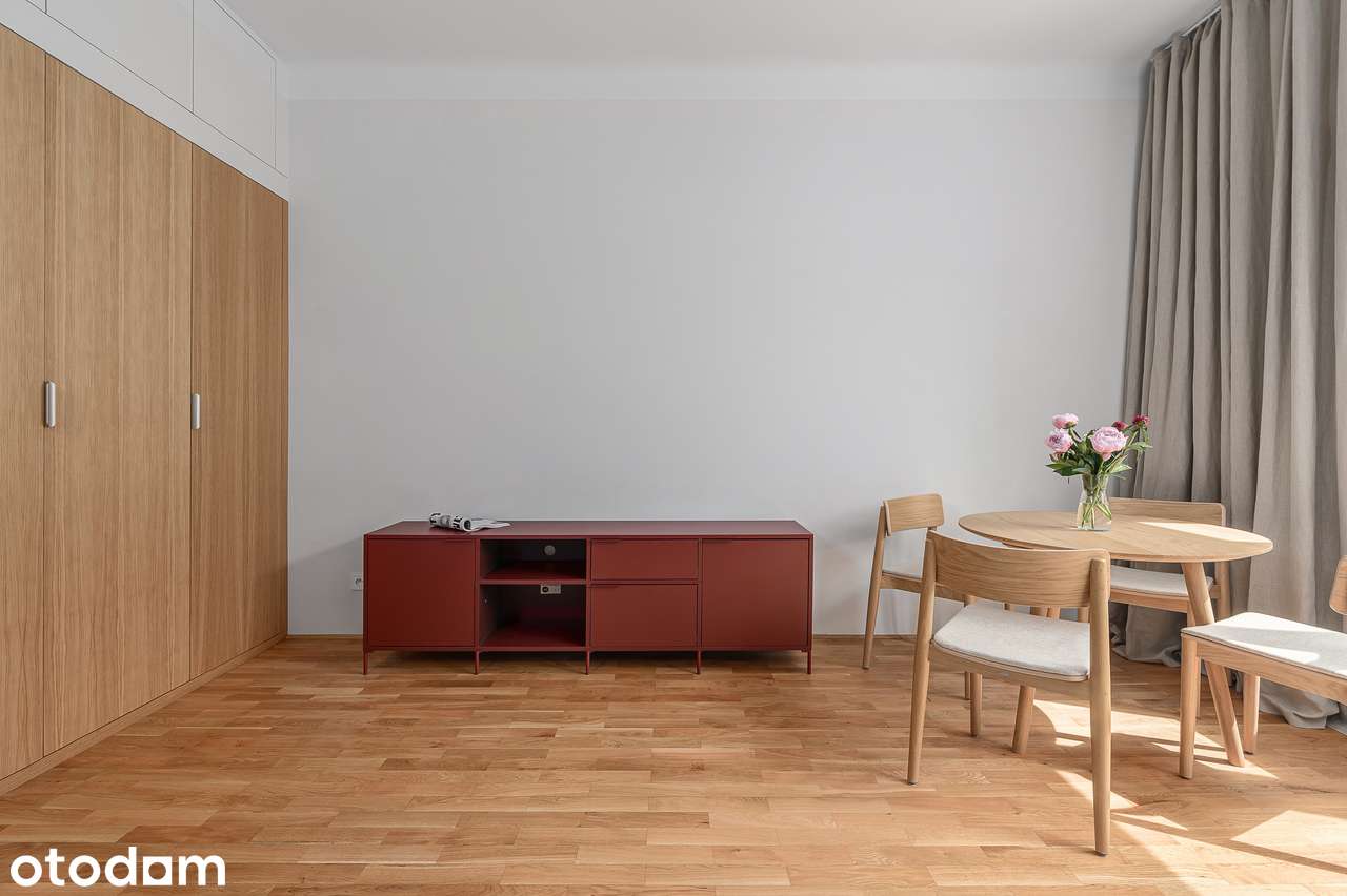 Bezpośrednio 40 m², Ścisłe Centrum, Klimatyzacja, Parking