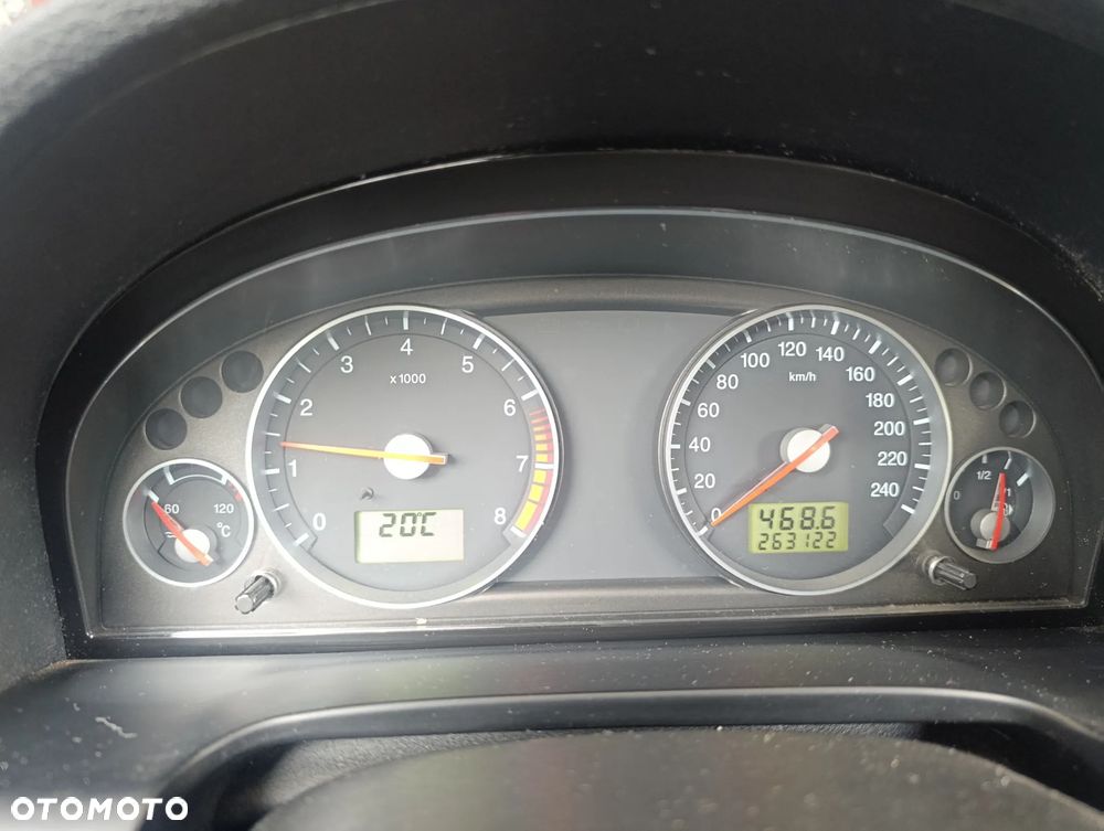Ford Mondeo 1.8 Ambiente - 16