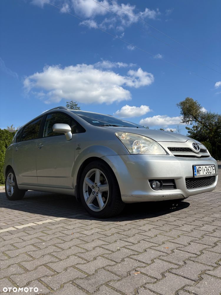 Toyota Corolla Verso - 2