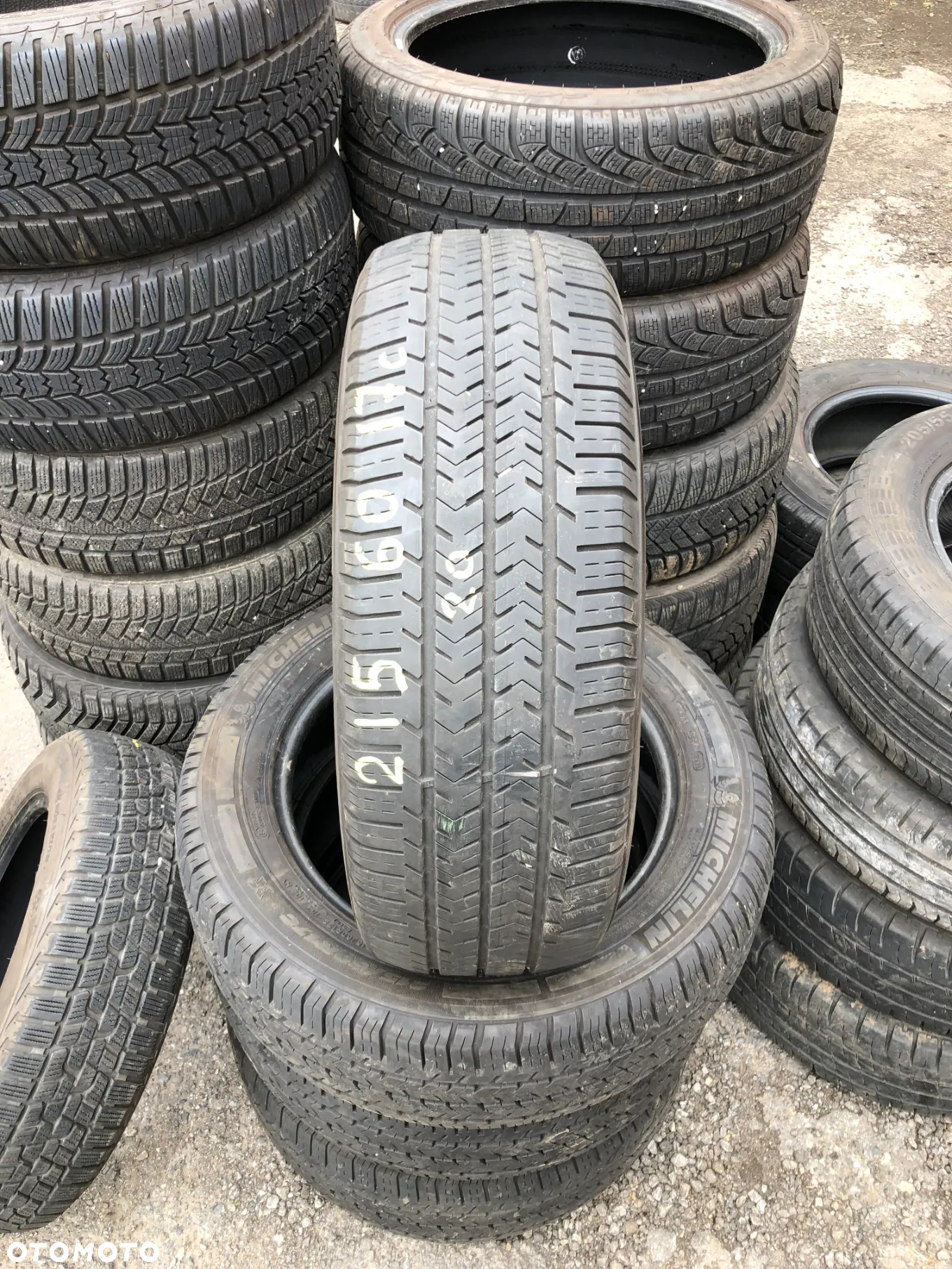 215/60x17c Michelin - 2