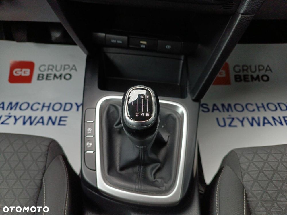 Kia Ceed 1.4 T-GDI M - 27
