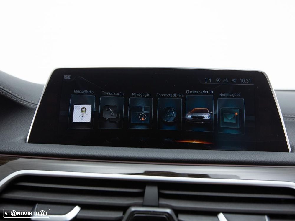 BMW 740 - 27