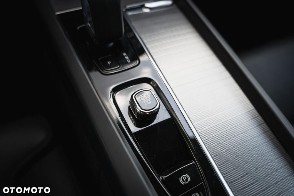Volvo XC 60 - 18