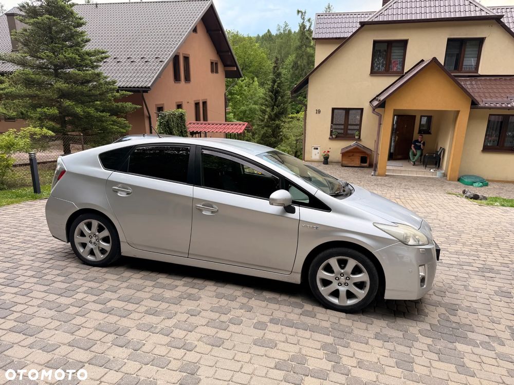 Toyota Prius 1.8 HSD Active - 5