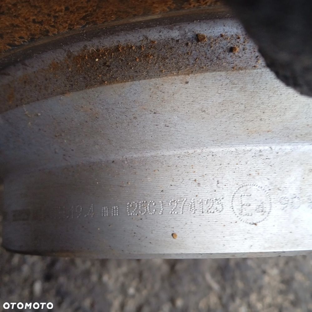Tarcze hamulcowe W212 3.0CDI - 16