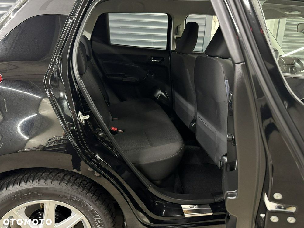 Suzuki Swift - 15