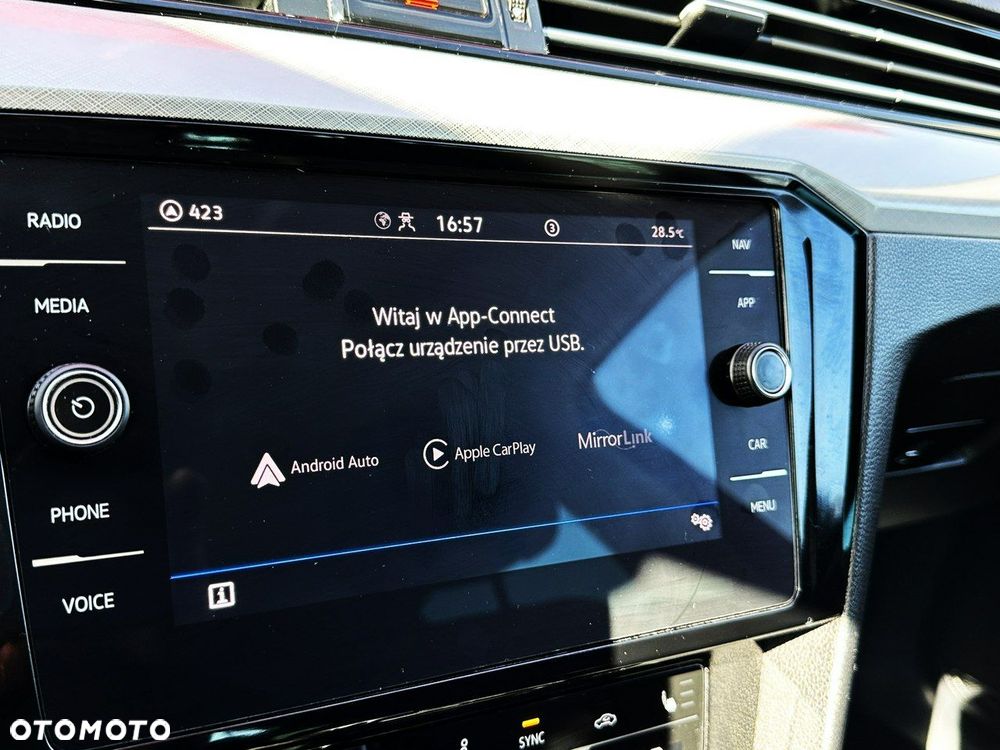 Volkswagen Passat Variant 2.0 TDI BMT Comfortline DSG - 23