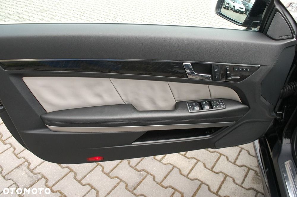 Mercedes-Benz Klasa E - 30