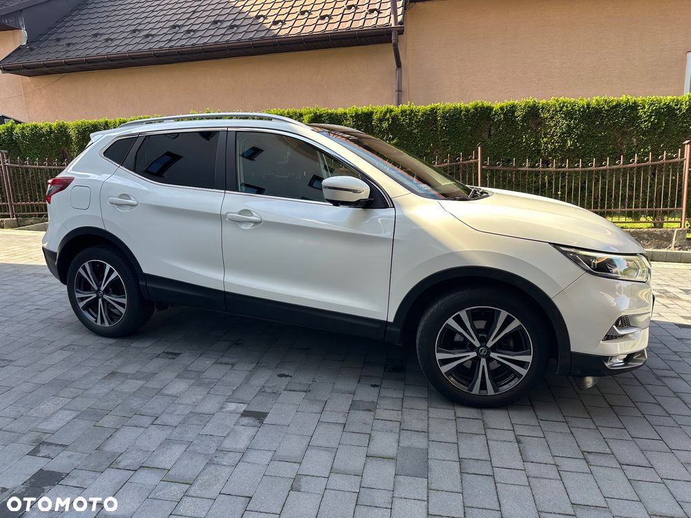 Nissan Qashqai 1.6 DIG-T N-Connecta - 4