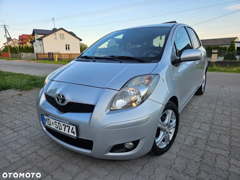 Toyota Yaris 1.33 Prestige - 2