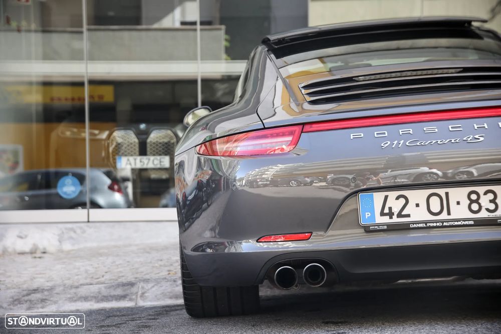 Porsche 911 (991) Carrera 4 S PDK - 33