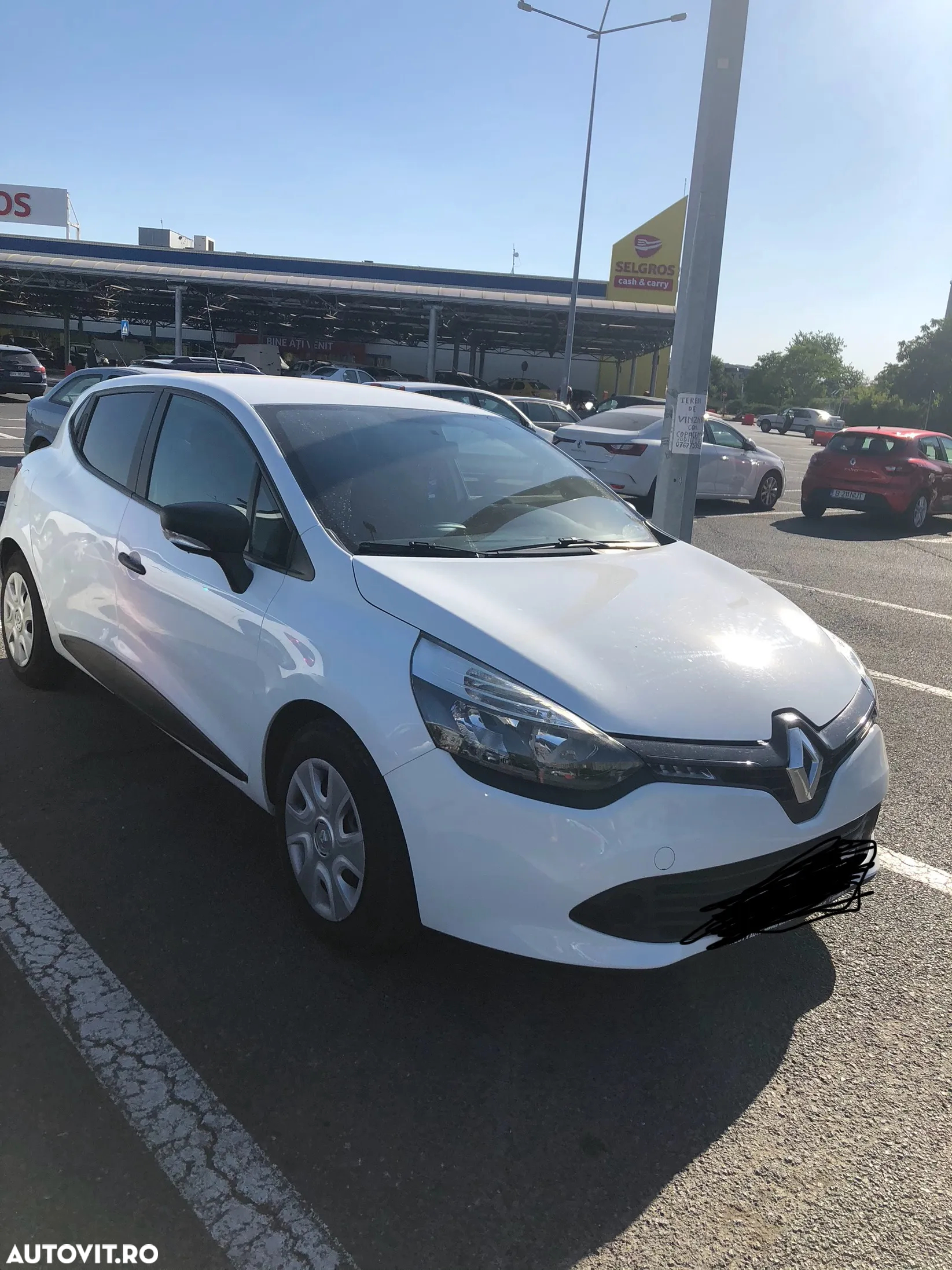 Renault Clio - 2