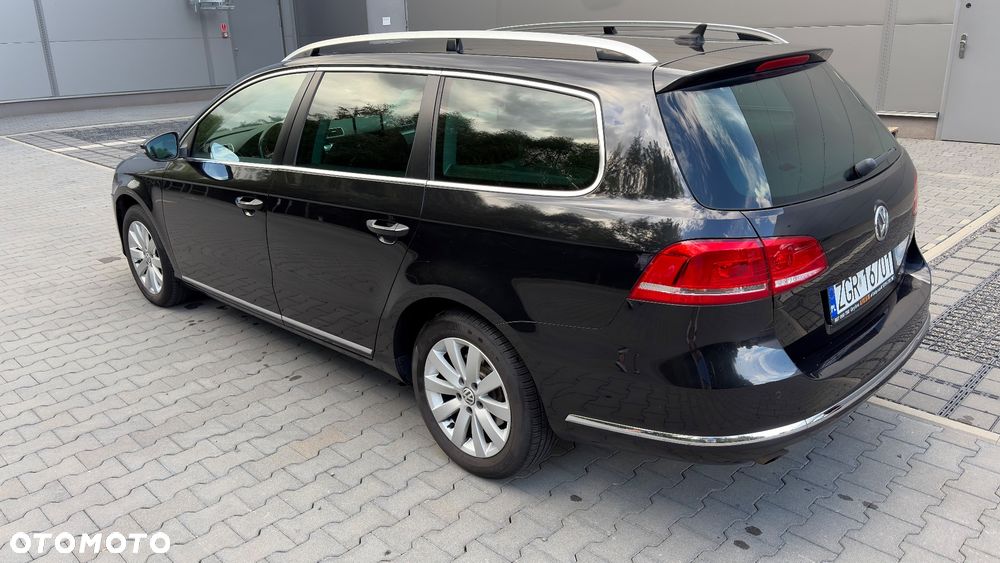 Volkswagen Passat 1.6 TDI DPF BlueMotion Technology Highline - 5