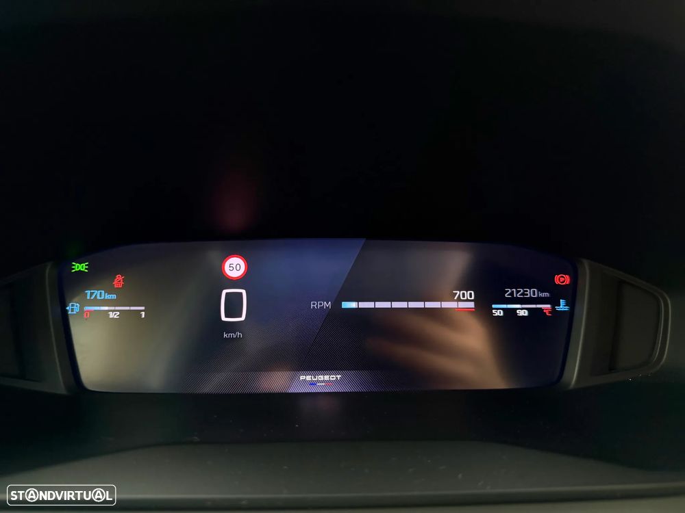 Peugeot 2008 1.2 PureTech Allure Pack - 21