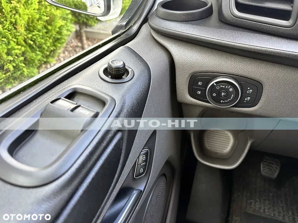 Ford Transit - 27